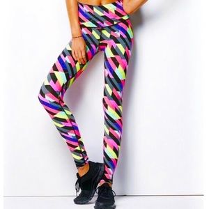 EUC VIctorias secret workout leggings
